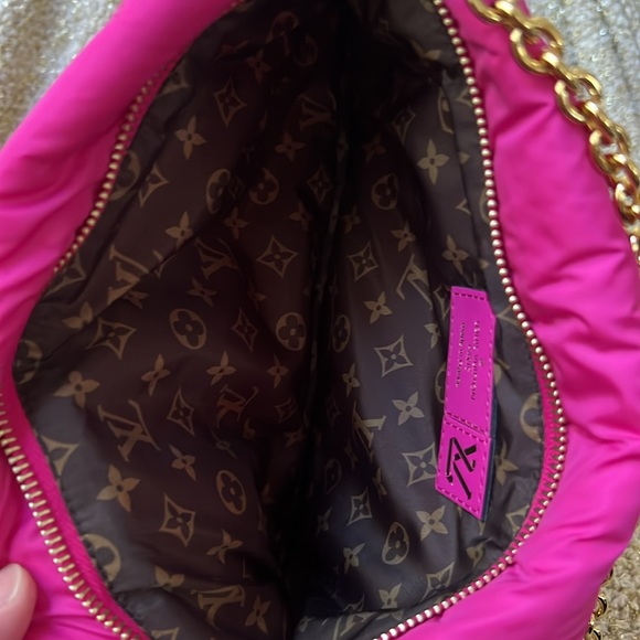 Louis Vuitton Pillow Monogram Maxi Multi Pochette - Picture 7 of 12
